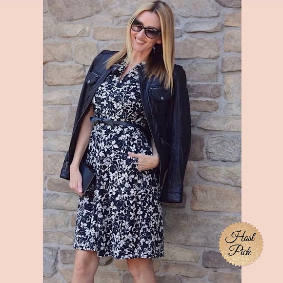 LUXE by CARMEN MARC VALVO Lace Floral Dress - Picture 4 of 16